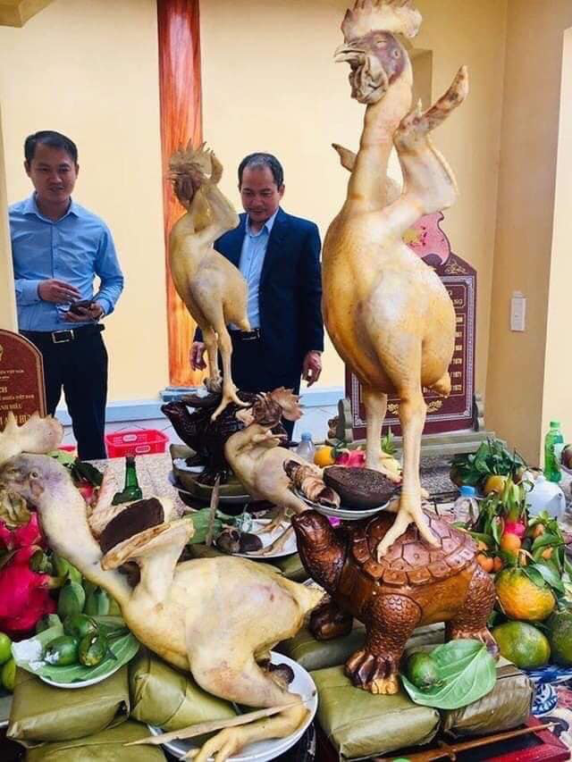 Hình ảnh 'phi đội gà bay' trên mâm cúng rằm tháng Giêng khiến dân mạng vô cùng sửng sốt - 1 Hình ảnh 'phi đội gà bay' trên mâm cúng rằm tháng Giêng khiến dân mạng vô cùng sửng sốt - 1