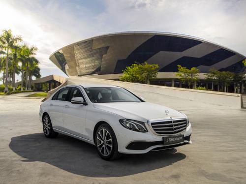 Mercedes-Benz Việt Nam ra mắt E 200 Exclusive 2020 thay thế bản Sport, giá 2,29 tỷ đồng Mercedes-Benz Việt Nam ra mắt E 200 Exclusive 2020 thay thế bản Sport, giá 2,29 tỷ đồng