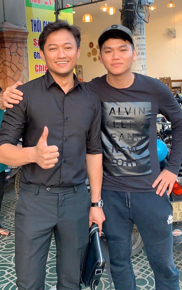 Lê Phương khoe ảnh thân thiết giữa chồng và người cũ Quý Bình Lê Phương khoe ảnh thân thiết giữa chồng và người cũ Quý Bình