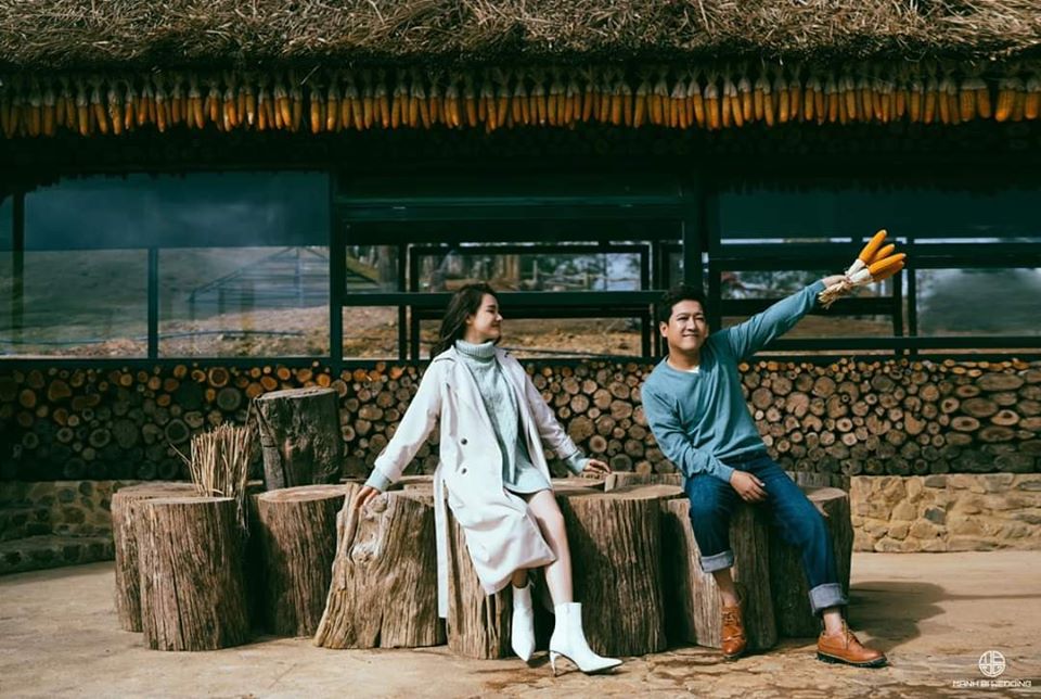 Vợ chồng Trường Giang - Nhã Phương khiến dân tình 'phát sốt' với bộ ảnh Valentine ngọt ngào, từng khoảnh khắc đều như một thước phim ngôn tình - 27 Vợ chồng Trường Giang - Nhã Phương khiến dân tình 'phát sốt' với bộ ảnh Valentine ngọt ngào, từng khoảnh khắc đều như một thước phim ngôn tình - 27