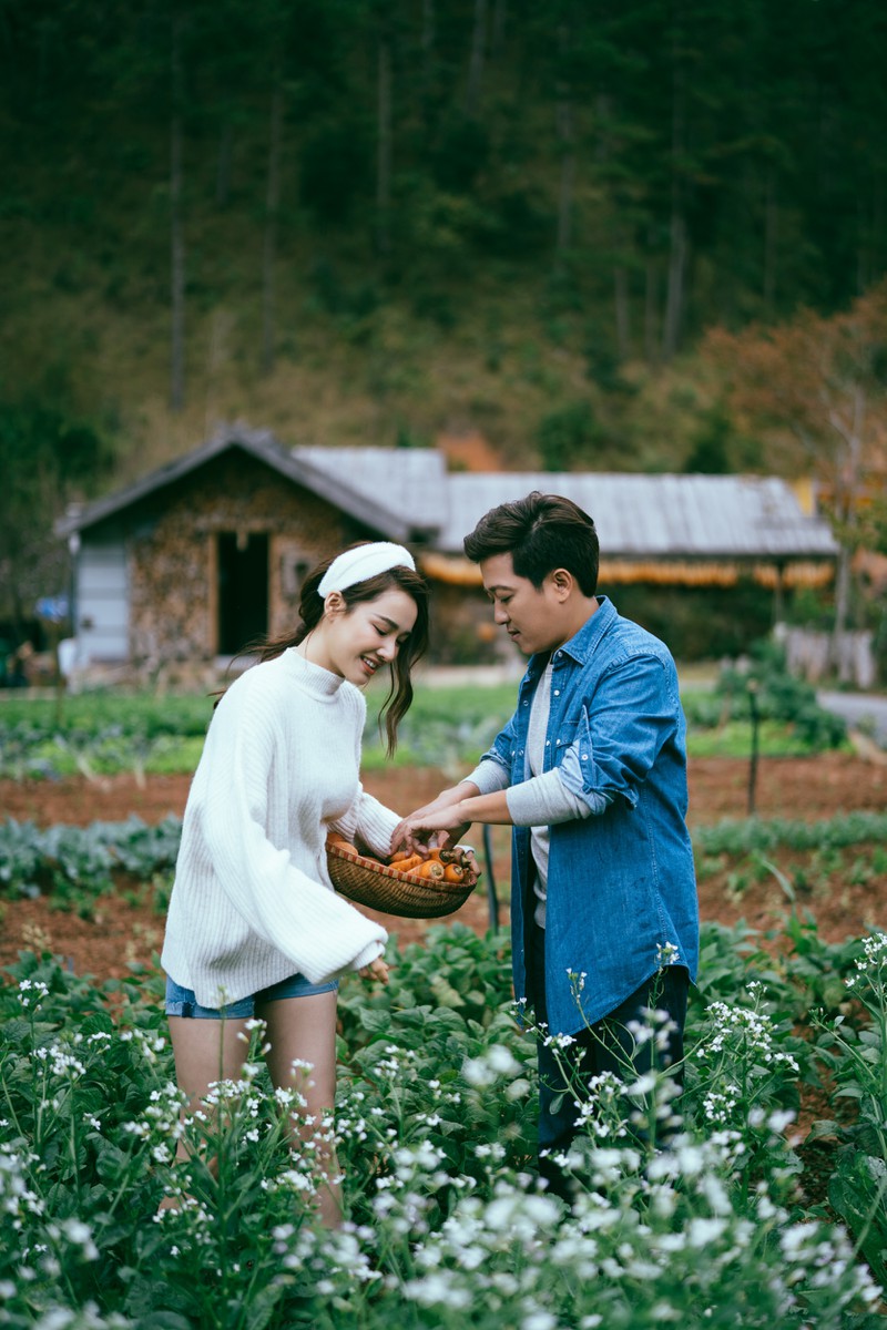 Vợ chồng Trường Giang - Nhã Phương khiến dân tình 'phát sốt' với bộ ảnh Valentine ngọt ngào, từng khoảnh khắc đều như một thước phim ngôn tình - 18 Vợ chồng Trường Giang - Nhã Phương khiến dân tình 'phát sốt' với bộ ảnh Valentine ngọt ngào, từng khoảnh khắc đều như một thước phim ngôn tình - 18