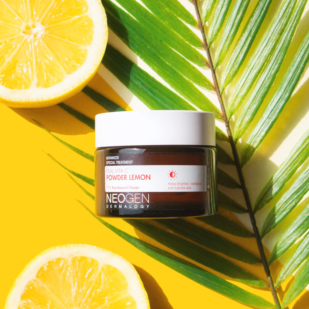 7 sản phẩm dưỡng trắng chứa Vitamin C khiến da căng mọng, thâm nám cũng phải 'chào thua' - 2 7 sản phẩm dưỡng trắng chứa Vitamin C khiến da căng mọng, thâm nám cũng phải 'chào thua' - 2