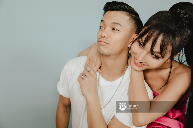 Hoài Sa - Trọng Hiếu sau 2 tháng hẹn hò: 'Tôi cho 10/10 điểm niềm tin vào tình cảm này, còn Hiếu không tin tình yêu showbiz' - 11 Hoài Sa - Trọng Hiếu sau 2 tháng hẹn hò: 'Tôi cho 10/10 điểm niềm tin vào tình cảm này, còn Hiếu không tin tình yêu showbiz' - 11