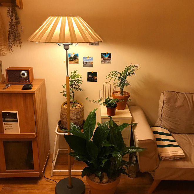 Chiêm ngưỡng căn phòng 'handmade' cực xinh xắn được 'hô biến' từ phòng trọ tẻ nhạt: Chỉ cần bạn muốn, không gì là không thể - 5 Chiêm ngưỡng căn phòng 'handmade' cực xinh xắn được 'hô biến' từ phòng trọ tẻ nhạt: Chỉ cần bạn muốn, không gì là không thể - 5