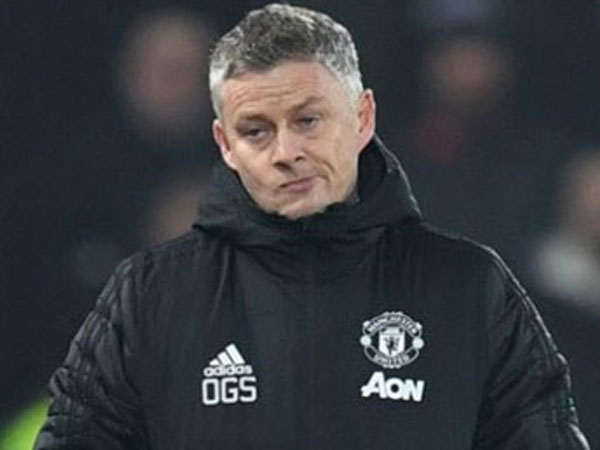 Solskjaer đổ lỗi cho bóng khó đá khiến M.U bị cầm hòa Solskjaer đổ lỗi cho bóng khó đá khiến M.U bị cầm hòa