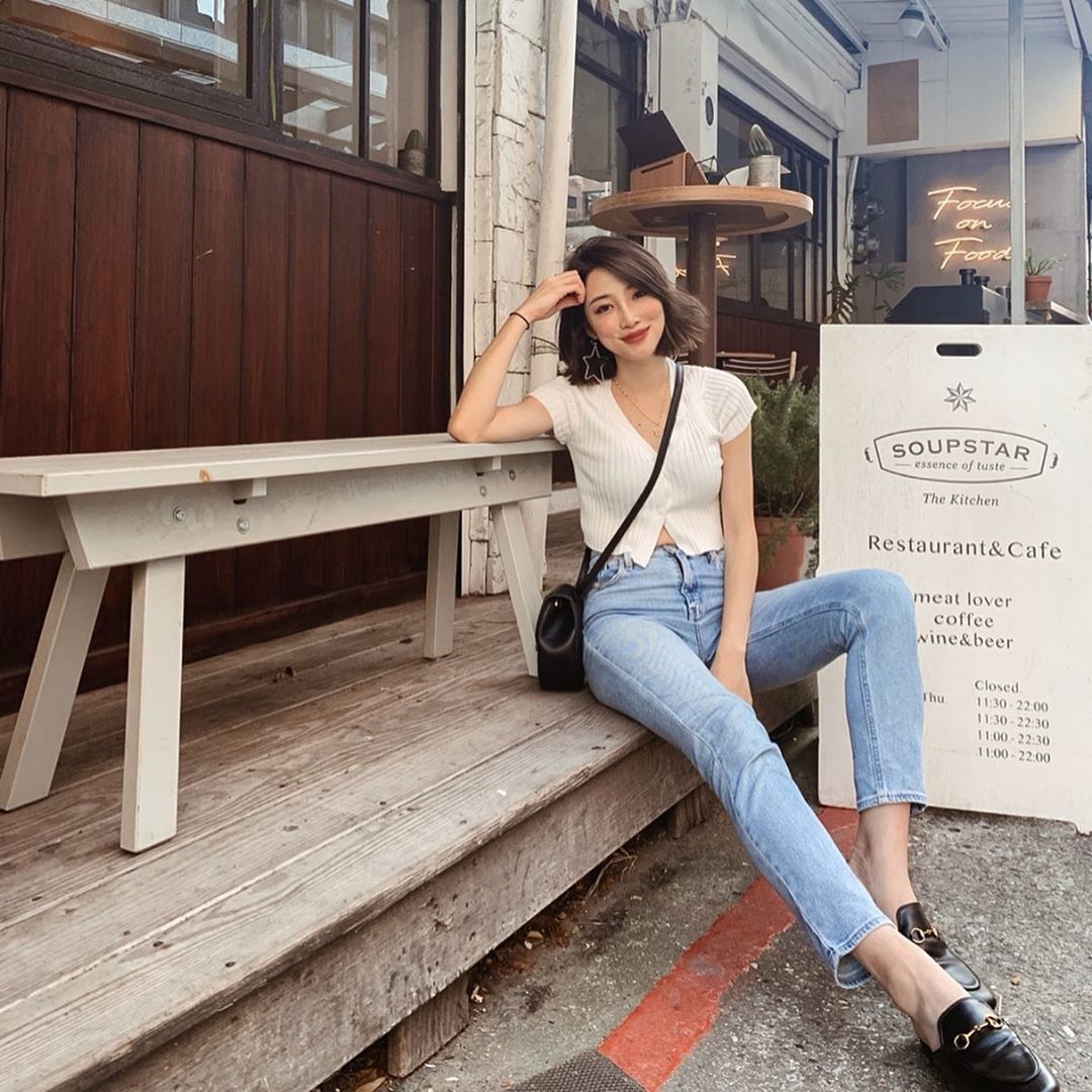Nàng BTV cao chưa đến 1m60 gọi tên 5 items mà cô không thể sống thiếu: Nhờ chúng mà chẳng ai nghĩ chiều cao của tôi khiêm tốn đến vậy - 1 Nàng BTV cao chưa đến 1m60 gọi tên 5 items mà cô không thể sống thiếu: Nhờ chúng mà chẳng ai nghĩ chiều cao của tôi khiêm tốn đến vậy - 1
