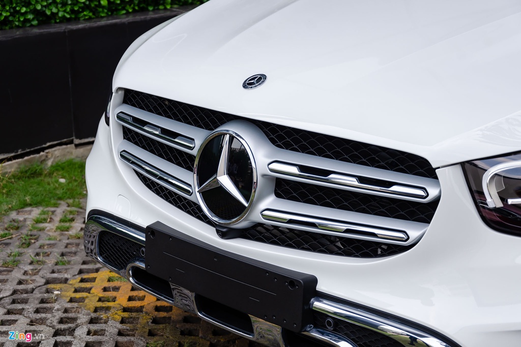 Chi tiết Mercedes-Benz GLC 200 4MATIC 2020 giá 2,04 tỷ lắp ráp tại VN - 8 Chi tiết Mercedes-Benz GLC 200 4MATIC 2020 giá 2,04 tỷ lắp ráp tại VN - 8