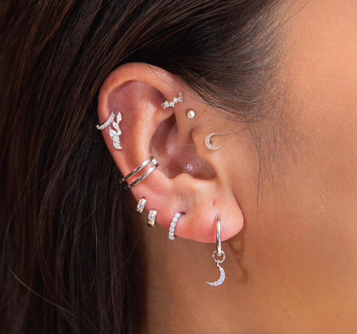 6 phong cách xỏ lỗ tai ‘đau nhưng đáng đồng tiền bát gạo’ chuẩn trend xuân hè 2020 - 4 6 phong cách xỏ lỗ tai ‘đau nhưng đáng đồng tiền bát gạo’ chuẩn trend xuân hè 2020 - 4