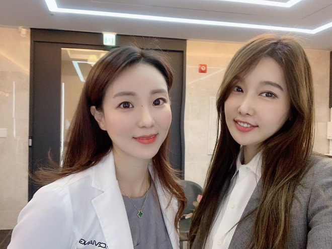 3 cặp mẹ con châu Á trẻ đẹp khiến ai cũng nhầm là chị em, đại diện Việt Nam là nhân vật 'sừng sỏ' nổi tiếng mạng xã hội - 15 3 cặp mẹ con châu Á trẻ đẹp khiến ai cũng nhầm là chị em, đại diện Việt Nam là nhân vật 'sừng sỏ' nổi tiếng mạng xã hội - 15
