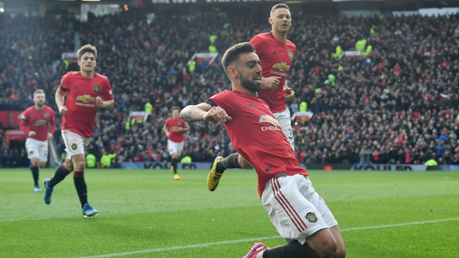 Bruno Fernandes: 'Tôi đến MU vì Champions League' Bruno Fernandes: 'Tôi đến MU vì Champions League'
