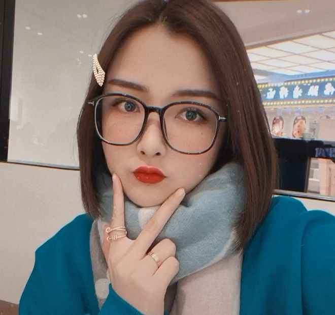 Đóa Nhi - gái xinh bị thả thính từng làm mưa làm gió MXH: Nhan sắc lên hương nhưng lại bị fan nam unfollow, lý do không mấy bất ngờ - 13 Đóa Nhi - gái xinh bị thả thính từng làm mưa làm gió MXH: Nhan sắc lên hương nhưng lại bị fan nam unfollow, lý do không mấy bất ngờ - 13