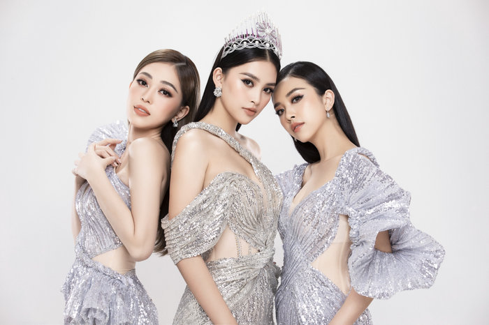 Hoa hậu Tiểu Vy cùng á hậu Phương Nga - Thúy An khoe nhan sắc rực rỡ, khởi động Hoa hậu Việt Nam 2020 - 1 Hoa hậu Tiểu Vy cùng á hậu Phương Nga - Thúy An khoe nhan sắc rực rỡ, khởi động Hoa hậu Việt Nam 2020 - 1