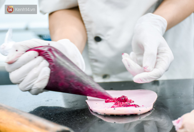 Cận cảnh quy trình sản xuất bánh mì thanh long của Việt Nam được báo Mỹ hết lời khen ngợi - 12 Cận cảnh quy trình sản xuất bánh mì thanh long của Việt Nam được báo Mỹ hết lời khen ngợi - 12