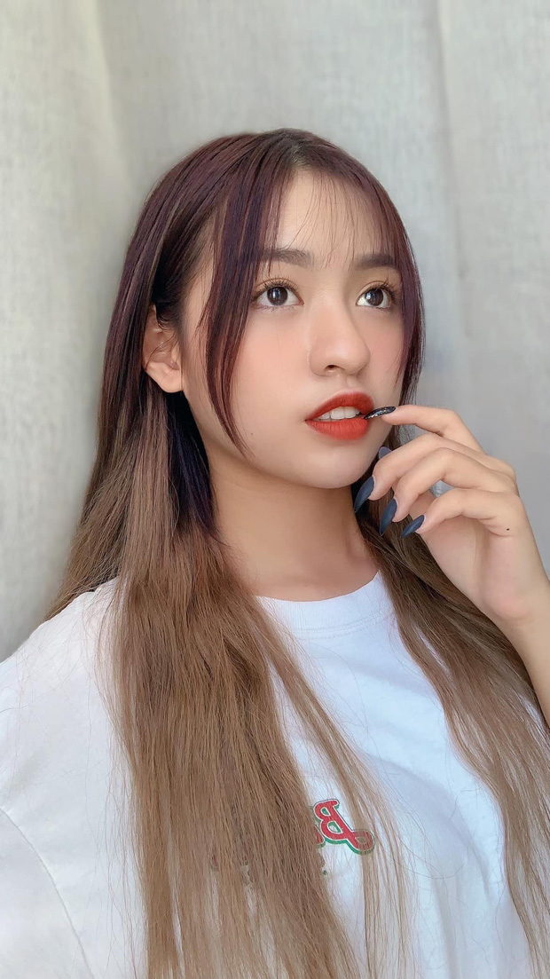 'Crush của mọi chàng trai' gây bất ngờ khi công khai ảnh quá khứ nặng 65kg, chưa niềng răng xong - 7 'Crush của mọi chàng trai' gây bất ngờ khi công khai ảnh quá khứ nặng 65kg, chưa niềng răng xong - 7