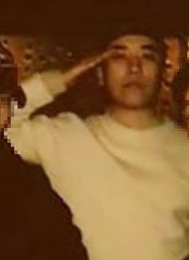 Rò rỉ hình ảnh Seungri mở tiệc tùng tưng bừng cùng nhóm bạn Burning Sun trước khi lên đường nhập ngũ, Knet phẫn nộ Rò rỉ hình ảnh Seungri mở tiệc tùng tưng bừng cùng nhóm bạn Burning Sun trước khi lên đường nhập ngũ, Knet phẫn nộ