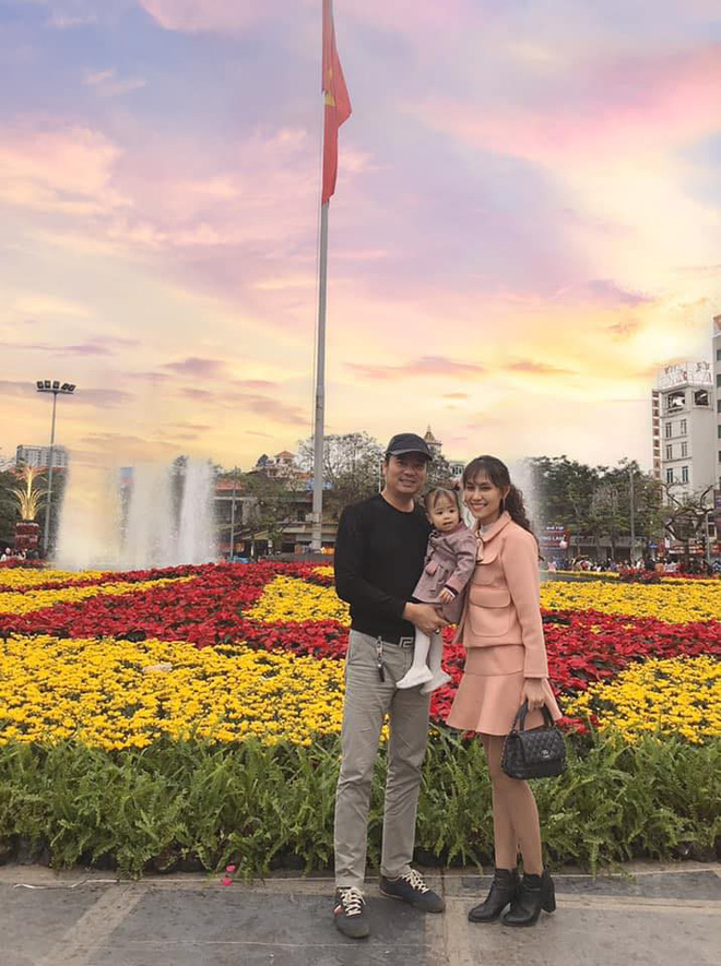 Người vợ ít lộ diện của nam diễn viên phim 'Cảnh sát hình sự' - 1 Người vợ ít lộ diện của nam diễn viên phim 'Cảnh sát hình sự' - 1