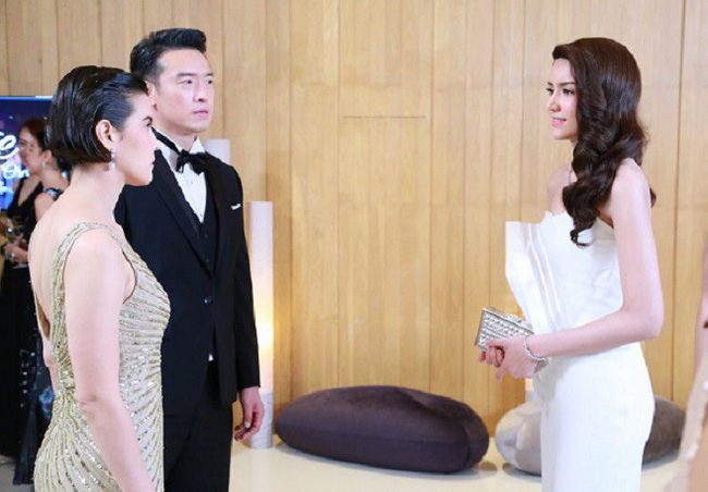 Người tình của chồng mang giấy khám thai tới tận nhà đòi danh phận, cô vợ sốc chưa kịp phản ứng thì 'kịch hay' được 'hạ màn' bởi nhân vật không ngờ tới Người tình của chồng mang giấy khám thai tới tận nhà đòi danh phận, cô vợ sốc chưa kịp phản ứng thì 'kịch hay' được 'hạ màn' bởi nhân vật không ngờ tới