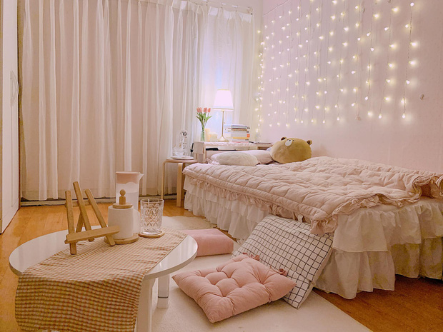 Chi 15 triệu để tân trang lại phòng trọ cũ kỹ, nữ sinh khiến dân tình 'lác mắt' với căn phòng màu hồng trong mơ - 6 Chi 15 triệu để tân trang lại phòng trọ cũ kỹ, nữ sinh khiến dân tình 'lác mắt' với căn phòng màu hồng trong mơ - 6