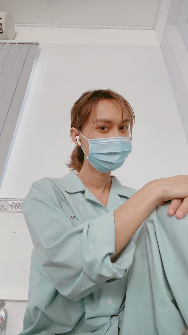 Chi tiết về cuộc sống của Lynk Lee trong khu cách ly tập trung: Được chăm sóc tận tình, ăn uống đủ chất, thảnh thơi chẳng khác nào đi nghỉ dưỡng Chi tiết về cuộc sống của Lynk Lee trong khu cách ly tập trung: Được chăm sóc tận tình, ăn uống đủ chất, thảnh thơi chẳng khác nào đi nghỉ dưỡng