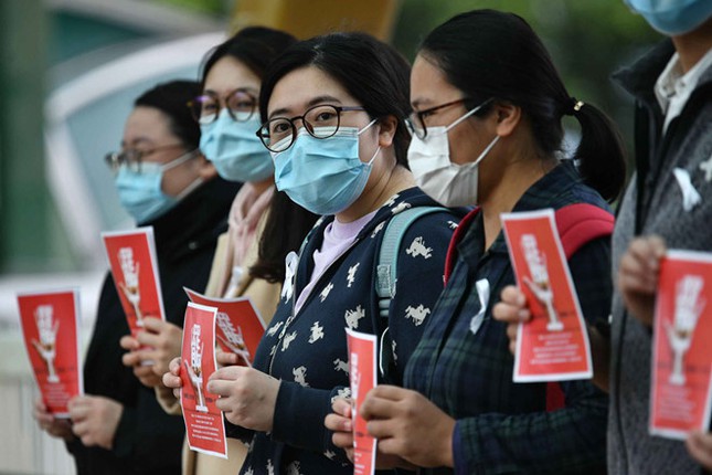 Hồng Kông đặt lệnh cách li toàn bộ khách du lịch Hồng Kông đặt lệnh cách li toàn bộ khách du lịch