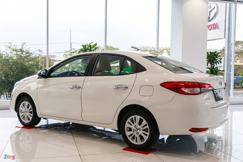 Sedan hạng B cho gia đình - chọn Toyota Vios hay Mazda2? - 4 Sedan hạng B cho gia đình - chọn Toyota Vios hay Mazda2? - 4