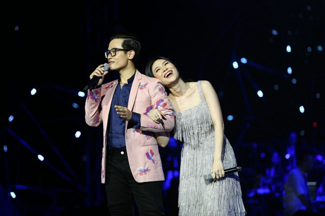 Hà Anh Tuấn: Chàng thiếu gia thứ thiệt của showbiz, đời tư kín kẽ nhưng một khi đã vướng tin đồn tình ái thì chỉ toàn 'yêu' đại mỹ nhân - 7 Hà Anh Tuấn: Chàng thiếu gia thứ thiệt của showbiz, đời tư kín kẽ nhưng một khi đã vướng tin đồn tình ái thì chỉ toàn 'yêu' đại mỹ nhân - 7