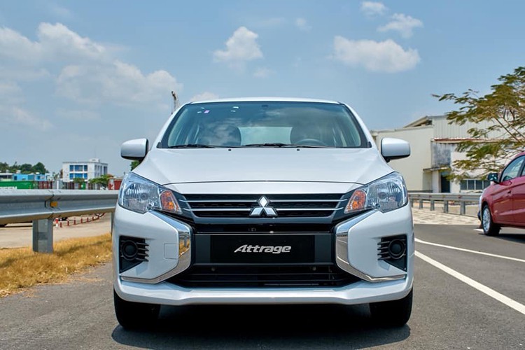 Mitsubishi Attrage chỉ 375 triệu, đối thủ của Kia Soluto - 3 Mitsubishi Attrage chỉ 375 triệu, đối thủ của Kia Soluto - 3
