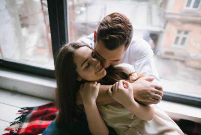 Vợ chồng Hà Nội hâm nóng tình cảm mùa dịch - 1 Vợ chồng Hà Nội hâm nóng tình cảm mùa dịch - 1