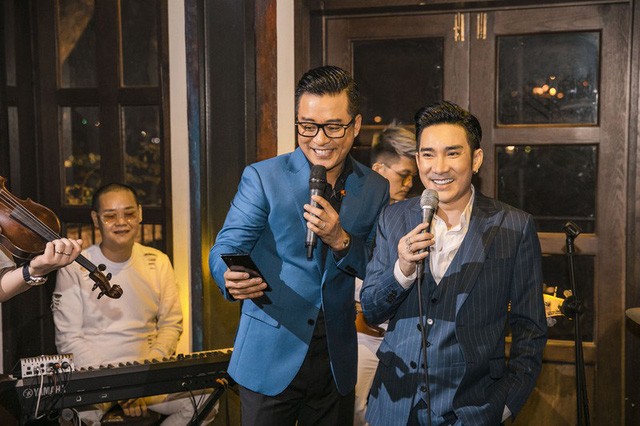 Tuấn Hưng bật mí đã đến lúc tạm rời con đường ca hát Tuấn Hưng bật mí đã đến lúc tạm rời con đường ca hát