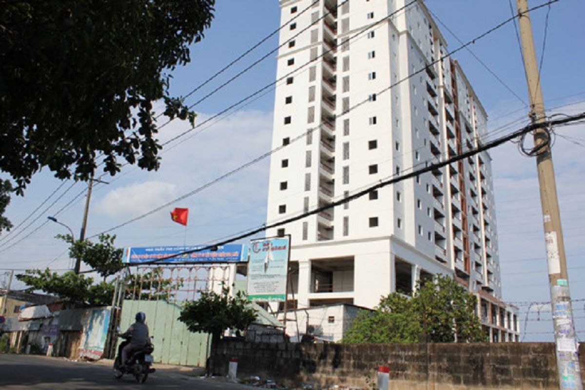 Chủ đầu tư mang tài sản thế chấp nhiều lần, rủi ro cho người mua nhà - 1 Chủ đầu tư mang tài sản thế chấp nhiều lần, rủi ro cho người mua nhà - 1