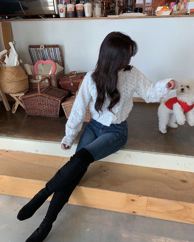 4 lối lên đồ với skinny jeans đảm bảo 'ăn tiền', vừa tôn dáng lại vừa trendy chẳng ai dám chê bạn lỗi mốt 4 lối lên đồ với skinny jeans đảm bảo 'ăn tiền', vừa tôn dáng lại vừa trendy chẳng ai dám chê bạn lỗi mốt