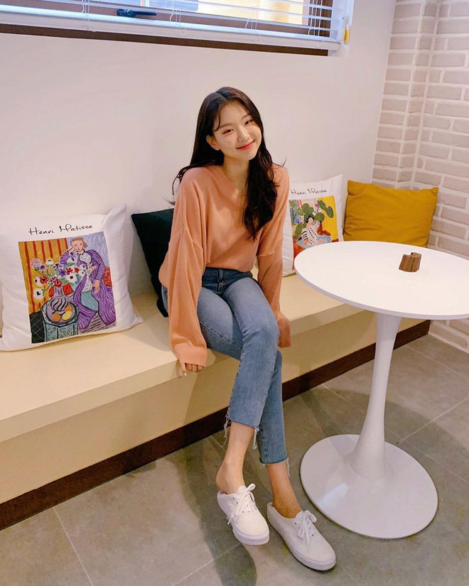 4 lối lên đồ với skinny jeans đảm bảo 'ăn tiền', vừa tôn dáng lại vừa trendy chẳng ai dám chê bạn lỗi mốt - 4 4 lối lên đồ với skinny jeans đảm bảo 'ăn tiền', vừa tôn dáng lại vừa trendy chẳng ai dám chê bạn lỗi mốt - 4