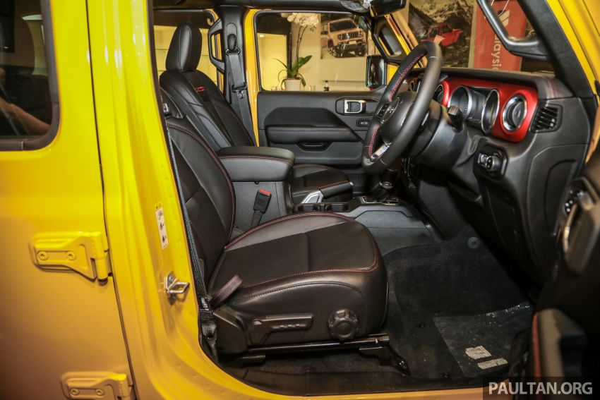 Jeep Wrangler Unlimited Rubicon quay trở lại Malaysia, hi vọng sẽ sớm về Việt Nam - 10 Jeep Wrangler Unlimited Rubicon quay trở lại Malaysia, hi vọng sẽ sớm về Việt Nam - 10