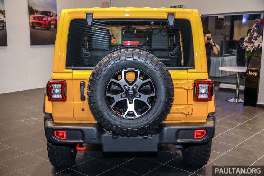 Jeep Wrangler Unlimited Rubicon quay trở lại Malaysia, hi vọng sẽ sớm về Việt Nam - 3 Jeep Wrangler Unlimited Rubicon quay trở lại Malaysia, hi vọng sẽ sớm về Việt Nam - 3