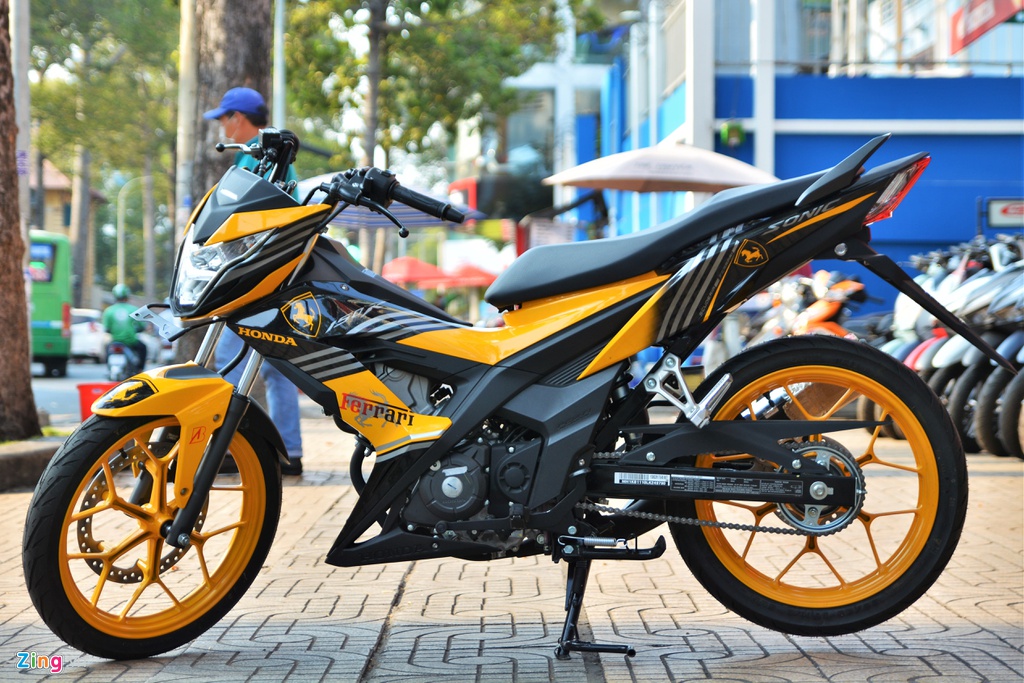 Mua xe côn tay 150 cc - chọn Suzuki Satria chính hãng hay Honda Sonic? - 8 Mua xe côn tay 150 cc - chọn Suzuki Satria chính hãng hay Honda Sonic? - 8