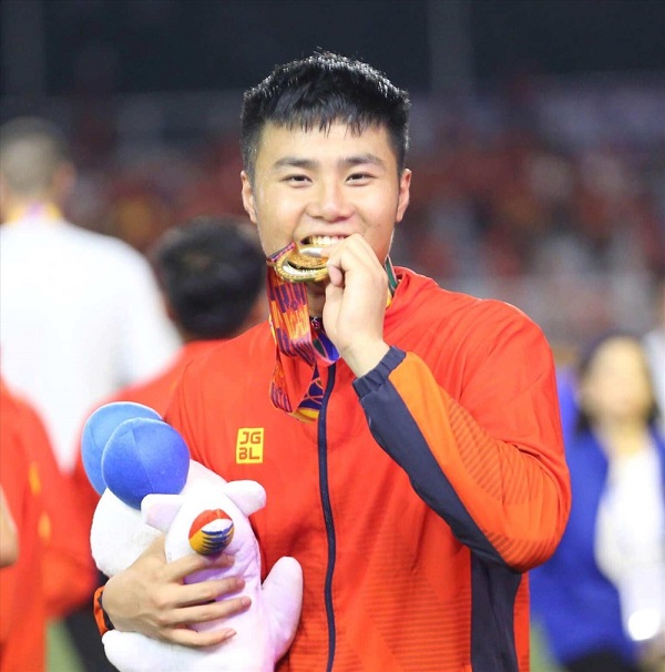 Thủ môn Văn Toản chưa muốn ra nước ngoài thi đấu như Văn Lâm Thủ môn Văn Toản chưa muốn ra nước ngoài thi đấu như Văn Lâm