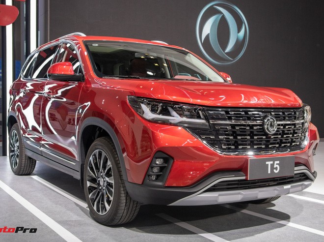 Ô tô Trung Quốc ồ ạt đổ bộ thị trường Việt: Giá rẻ, nhiều 'option', giống nhau đến lạ lùng - 6 Ô tô Trung Quốc ồ ạt đổ bộ thị trường Việt: Giá rẻ, nhiều 'option', giống nhau đến lạ lùng - 6