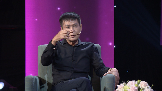 Quyền Linh bức xúc nói Lê Hoàng: 'Sống như anh nói là không có tình nghĩa' - 2 Quyền Linh bức xúc nói Lê Hoàng: 'Sống như anh nói là không có tình nghĩa' - 2