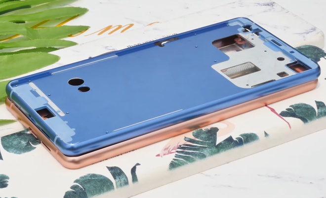 Bphone 4 sẽ có tên chính thức là Bphone B86, Smartphone đầu tiên không phím bấm - 1 Bphone 4 sẽ có tên chính thức là Bphone B86, Smartphone đầu tiên không phím bấm - 1