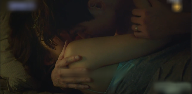 Phim 19+ Thế Giới Hôn Nhân: Màn tái xuất nóng bỏng của Kim Hee Ae, drama tiểu tam khiến chị em vừa xem đã muốn ở giá! - 8 Phim 19+ Thế Giới Hôn Nhân: Màn tái xuất nóng bỏng của Kim Hee Ae, drama tiểu tam khiến chị em vừa xem đã muốn ở giá! - 8