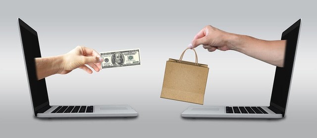 Gọi đồ ăn về nhà mùa dịch, ai cũng cần biết những nguyên tắc sau để COVID-19 không ‘ghé thăm’ nhà bạn - 1 Gọi đồ ăn về nhà mùa dịch, ai cũng cần biết những nguyên tắc sau để COVID-19 không ‘ghé thăm’ nhà bạn - 1