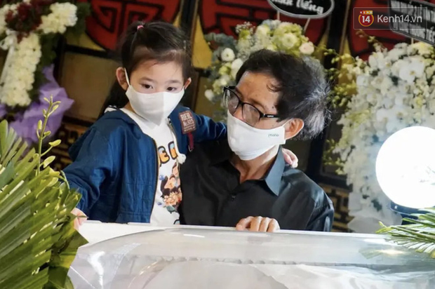 Nghệ sĩ Trịnh Kim Chi hé lộ: 'Trước khi mất, Mai Phương đã uỷ quyền nuôi con gái cho ông bà ngoại' - 3 Nghệ sĩ Trịnh Kim Chi hé lộ: 'Trước khi mất, Mai Phương đã uỷ quyền nuôi con gái cho ông bà ngoại' - 3