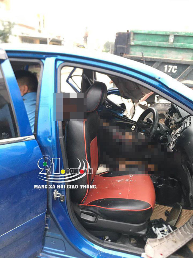 Tai nạn kinh hoàng, ô tô con tông lật xe 3 bánh chở sắt, nhiều người bị thương nặng - 5 Tai nạn kinh hoàng, ô tô con tông lật xe 3 bánh chở sắt, nhiều người bị thương nặng - 5