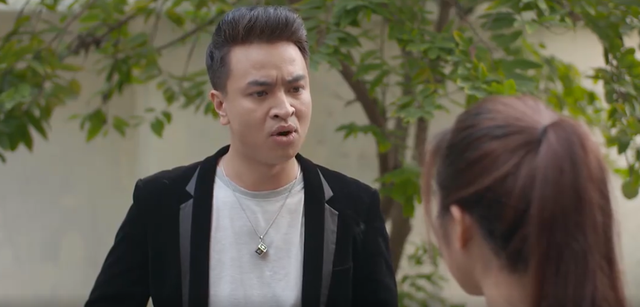 'Nhà trọ Balanha' tập 8: Nhân gặp lại tình cũ là một nhân viên quán bar, Bách 'tán' được sếp tại chỗ làm 'Nhà trọ Balanha' tập 8: Nhân gặp lại tình cũ là một nhân viên quán bar, Bách 'tán' được sếp tại chỗ làm