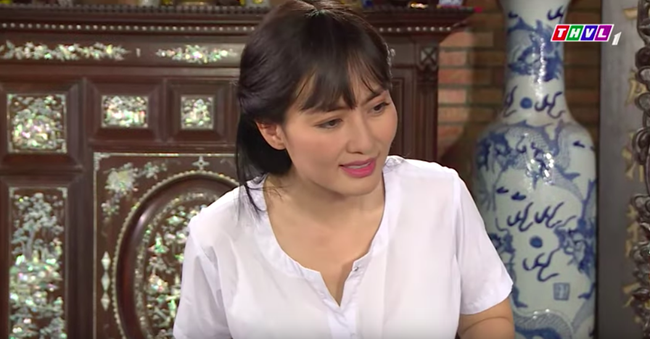 Luật trời tập 6: Hết cởi cúc áo lao vào ngực chồng em gái, Trang lại vén quần lên để quyến rũ mà vẫn chẳng xong - 2 Luật trời tập 6: Hết cởi cúc áo lao vào ngực chồng em gái, Trang lại vén quần lên để quyến rũ mà vẫn chẳng xong - 2