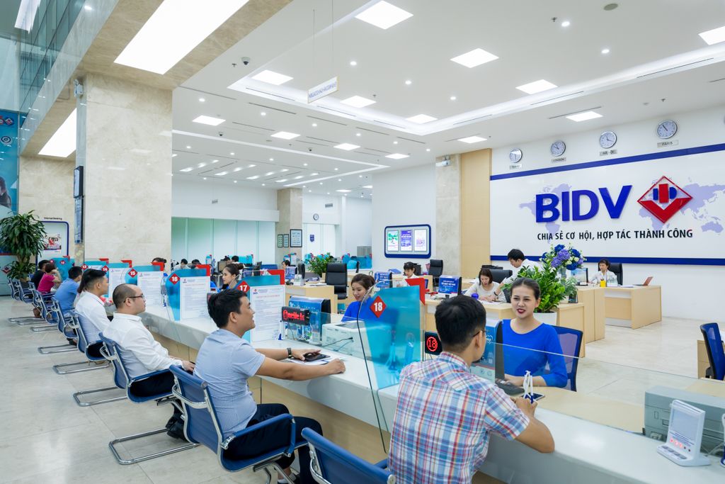 8 'con nợ' khó đòi của ngân hàng BIDV được chuyển cho Thanh tra của NHNN giám sát 8 'con nợ' khó đòi của ngân hàng BIDV được chuyển cho Thanh tra của NHNN giám sát