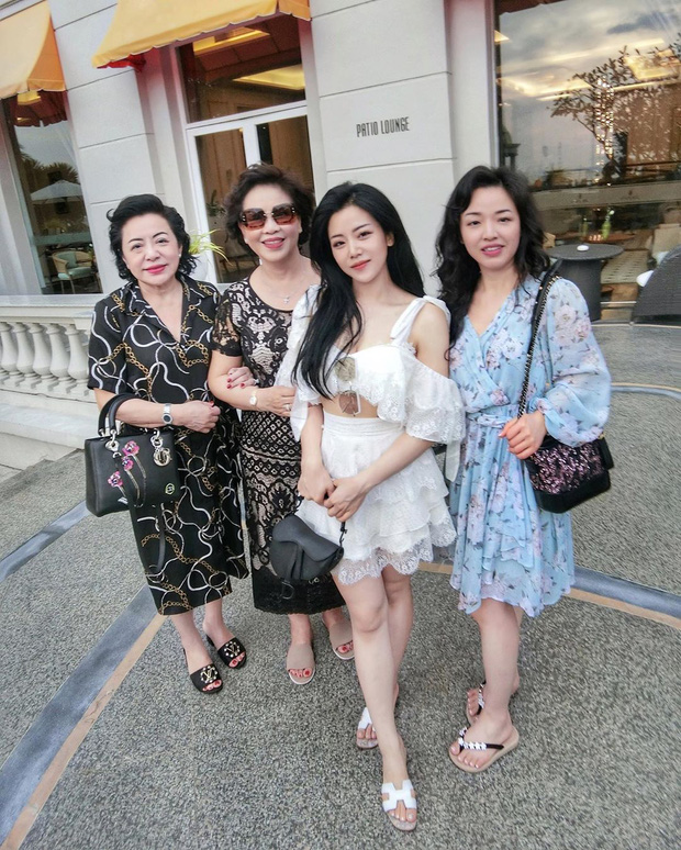 Nhan sắc cực phẩm như anh em Ông Cao Thắng mà cũng phải nhường chỗ cho 'chị đại' thần thái số 1 này - 5 Nhan sắc cực phẩm như anh em Ông Cao Thắng mà cũng phải nhường chỗ cho 'chị đại' thần thái số 1 này - 5