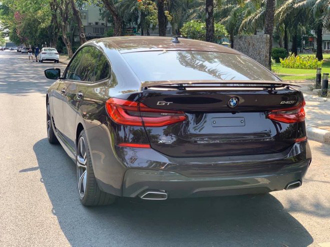 Còn mới nguyên, BMW 640i Gran Turismo độc nhất Việt Nam ‘hạ giá’ 3 tỷ đồng sau gần 2 năm không sử dụng - 2 Còn mới nguyên, BMW 640i Gran Turismo độc nhất Việt Nam ‘hạ giá’ 3 tỷ đồng sau gần 2 năm không sử dụng - 2