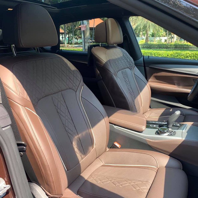 Còn mới nguyên, BMW 640i Gran Turismo độc nhất Việt Nam ‘hạ giá’ 3 tỷ đồng sau gần 2 năm không sử dụng - 5 Còn mới nguyên, BMW 640i Gran Turismo độc nhất Việt Nam ‘hạ giá’ 3 tỷ đồng sau gần 2 năm không sử dụng - 5