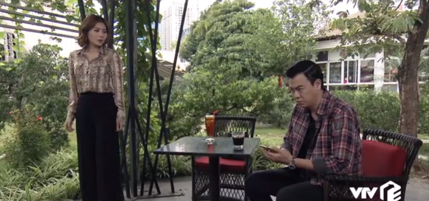 'Những ngày không quên' tập 2: Quốc có bồ nhí và con riêng ở ngoài? 'Những ngày không quên' tập 2: Quốc có bồ nhí và con riêng ở ngoài?